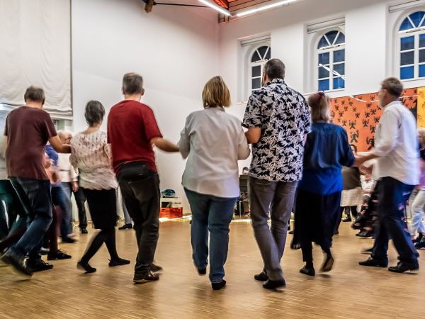 Balfolk in der vhs Delmenhorst (Bild: Maria Zarada)